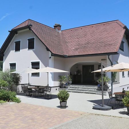 Lackenbauer Appartement Muggenau Buitenkant foto